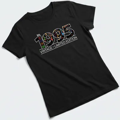 Colorful confetti design with '生日時快樂 1995' on a black — printed on a women's shirt